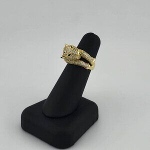 Elegant 925 Silver Panther Ring – CZ Stone Accents